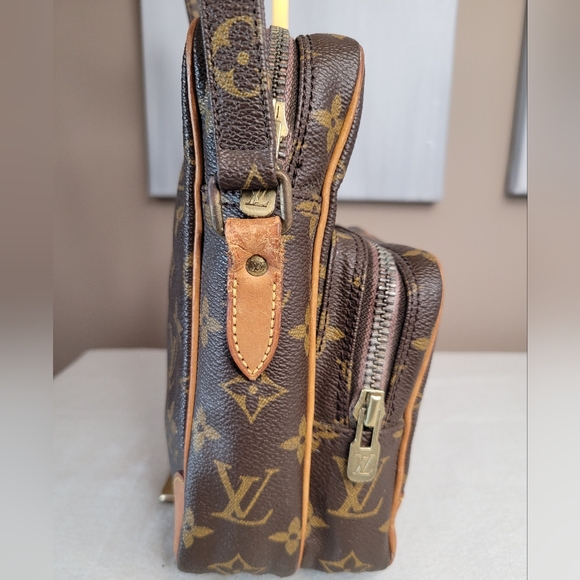 Louis Vuitton Brown Amazon PM Monogram Womens Crossbody Bag - Picture 16 of 16